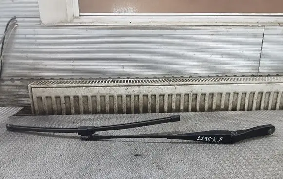 Opel Astra H Windshield/front glass wiper blade 