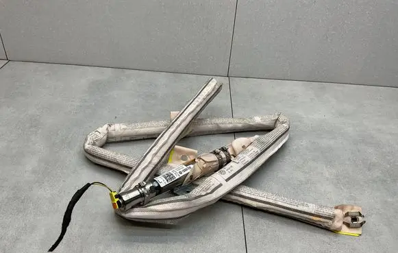 Volkswagen Scirocco Roof airbag 1K8880741B