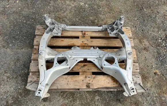 BMW 5 F10 F11 Front axle beam 