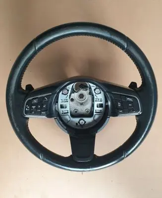 Jaguar XE Steering wheel 3F563
