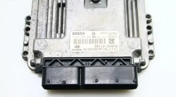 Hyundai i30 Engine control unit/module 391122A976