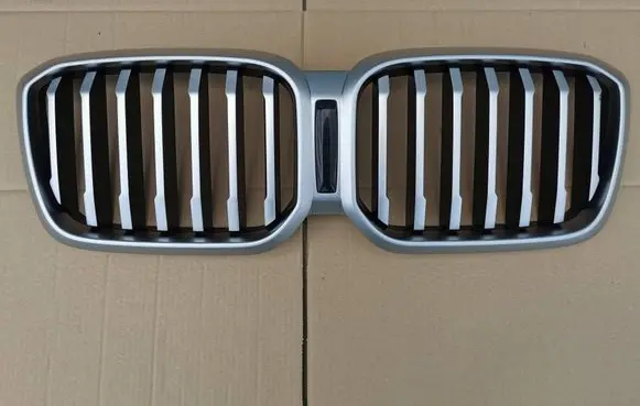 BMW X3 G01 Front grill 10627111 40505404