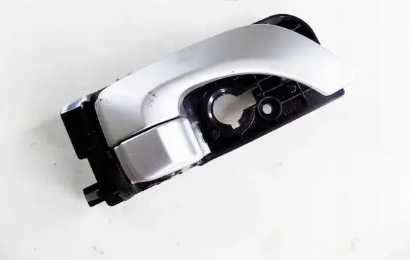 Hyundai Sonata Rear door interior handle