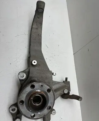 Volvo XC90 Front wheel hub 31360642