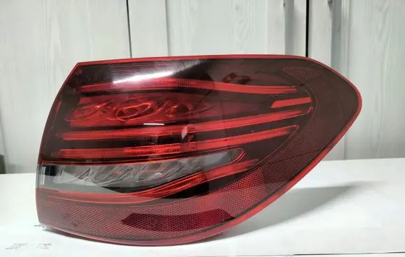 Mercedes-Benz C W205 Rear/tail lights A2059064105
