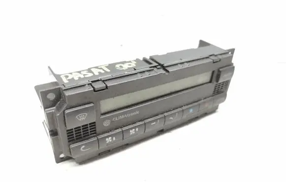 Volkswagen PASSAT B5 Climate control unit