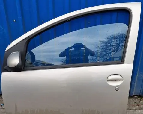 Citroen C1 Front door