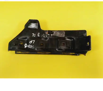 Seat Ibiza III (6L) Front bumper mounting bracket 6L0807184C