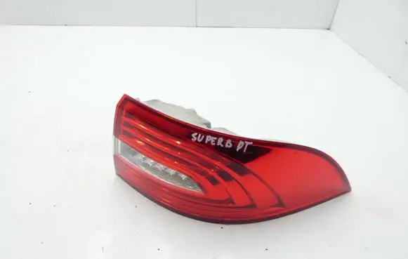 Skoda Superb B6 (3T) Rear/tail lights 3T5945096A