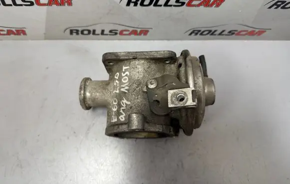 BMW 5 E60 E61 EGR valve 70045000 7791480