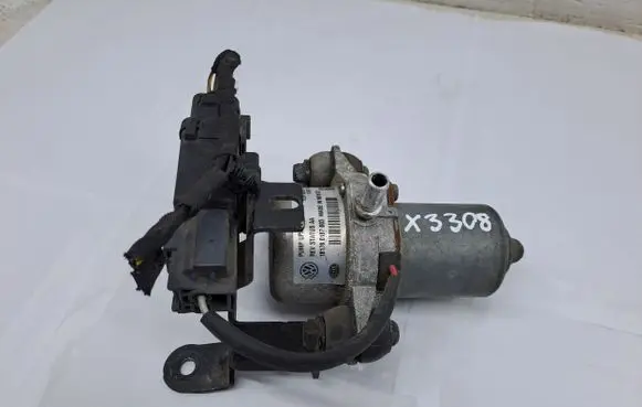 Volkswagen Golf VII Master brake cylinder 5Q0612175
