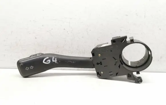 Volkswagen Golf IV Indicator stalk 8L0953513G