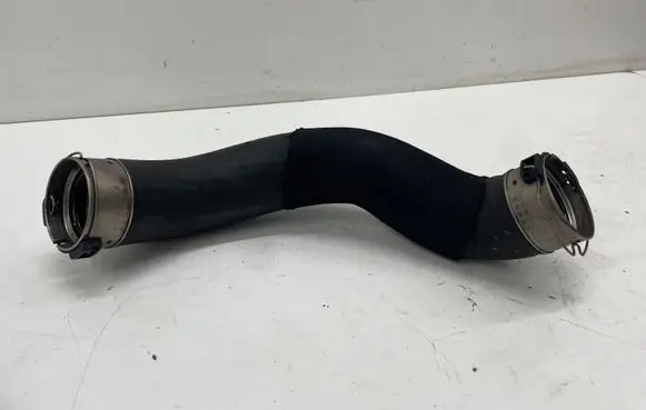 BMW 2 F45 Intercooler hose/pipe 4753651