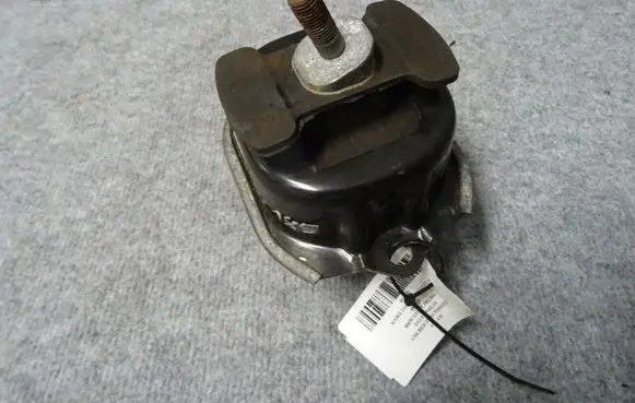 BMW X5 F15 Engine mount bracket 6857519