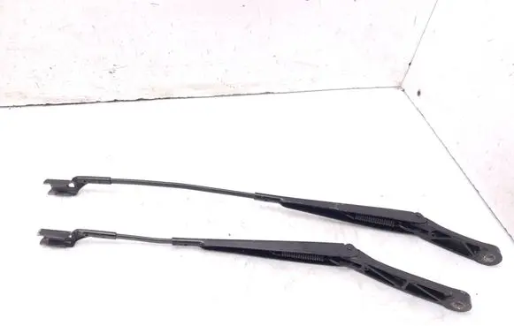 Volkswagen PASSAT B7 Front wiper blade arm 3C1955410B 3C1955409C