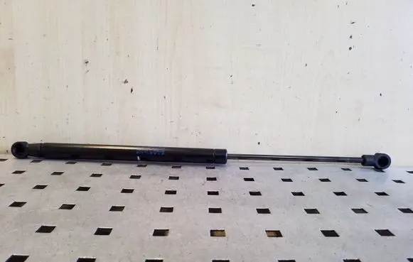 Volkswagen PASSAT B8 Tailgate strut 3G5827550