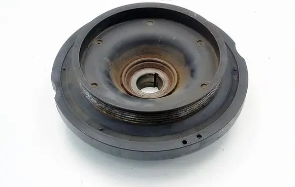 Mercedes-Benz C W202 Crankshaft pulley 6050300203