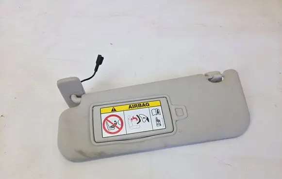 Sun visor