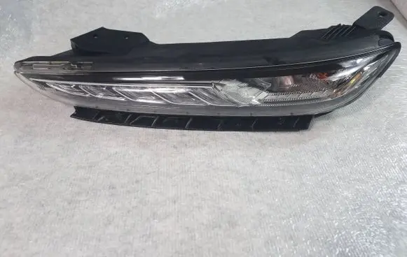 Hyundai Kona I LED Daytime headlight 92207-j90