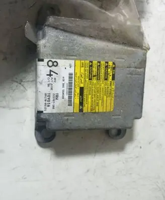 Toyota Avensis T250 Airbag control unit/module 8917005121