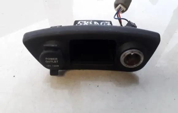KIA Rio Cigarette lighter 202005217
