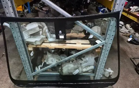 Mazda 6 Front windscreen/windshield window 