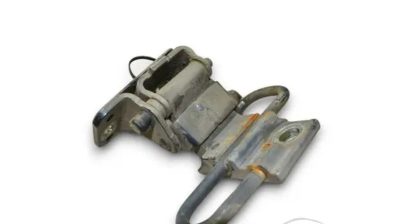 Audi A4 S4 B6 8E 8H Front door lower hinge 8E0831411