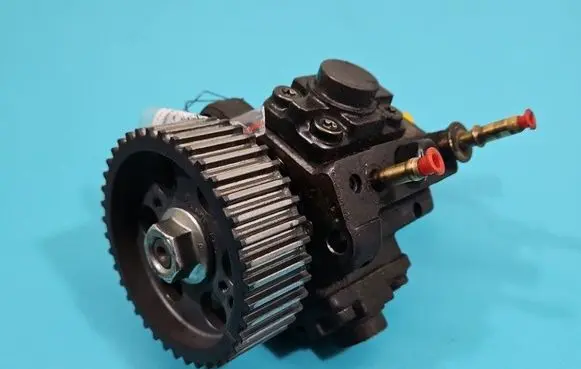 Fiat Tipo Fuel injection high pressure pump 0928400825 IMPRK1519534
