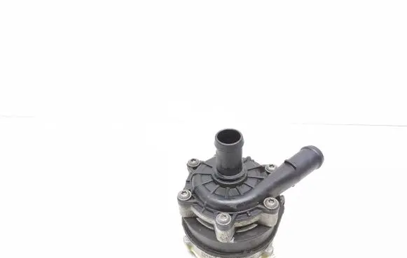 Polestar 2 Electric auxiliary coolant/water pump 32339380 P32339380