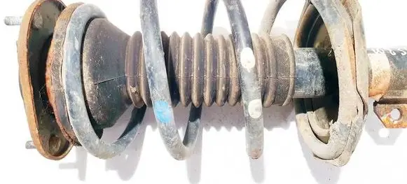Toyota Avensis T250 Front coil spring 