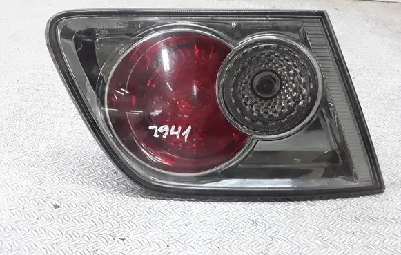 Mazda 6 Tailgate rear/tail lights
