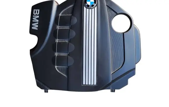BMW 5 E60 E61 Engine cover (trim) 7797410 11147797410 14389710