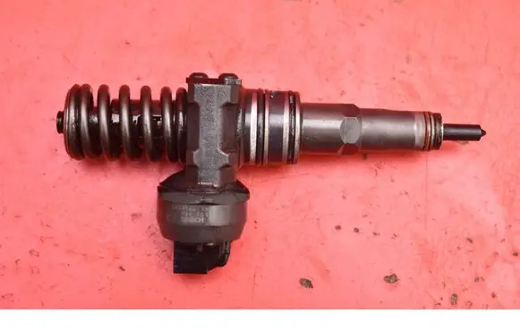 Audi A4 S4 B6 8E 8H Fuel injector 0414720073