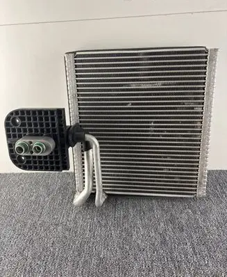 Tesla Model S Heater blower radiator F168FPC