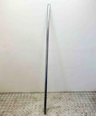 Mercedes-Benz SLC C107 Side skirt rear trim A1076980280 1076980280