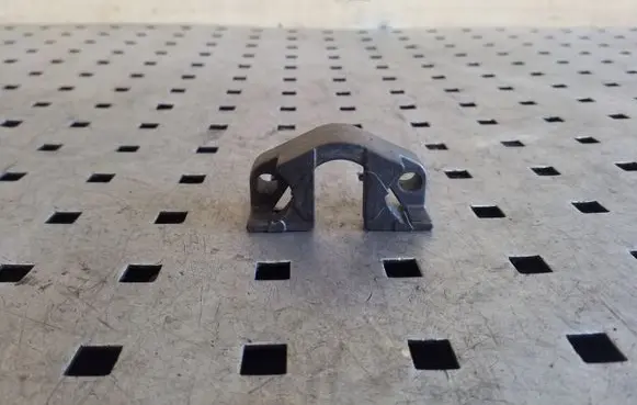 BMW X5 E70 Fuel Injector clamp holder