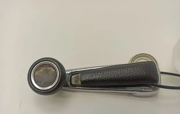 Mercedes-Benz COMPAKT W115 Front door window winding handle 