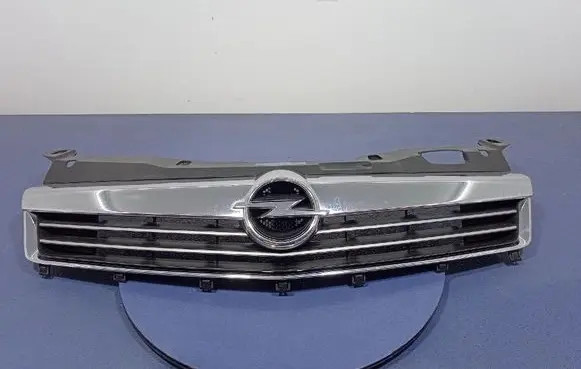 Opel Astra H Front grill 13225775