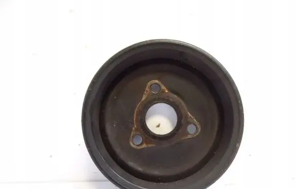 Opel Meriva B Water pump pulley 55565243