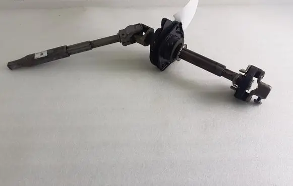 Steering wheel axle set