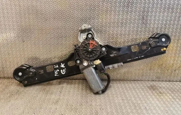 Mercedes-Benz C W203 Rear door window regulator with motor 2038202942