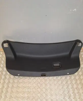 Renault Talisman Tailgate/trunk upper cover trim 909004023R