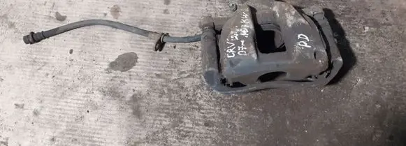 Honda CR-V Front brake caliper
