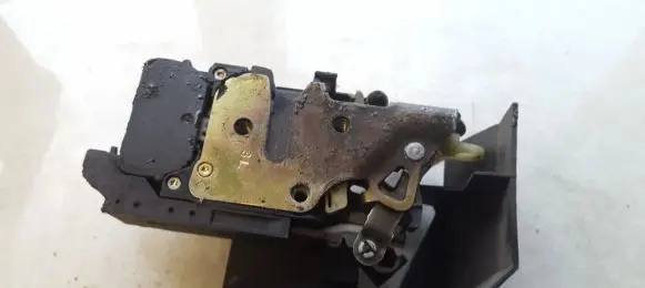Front door lock