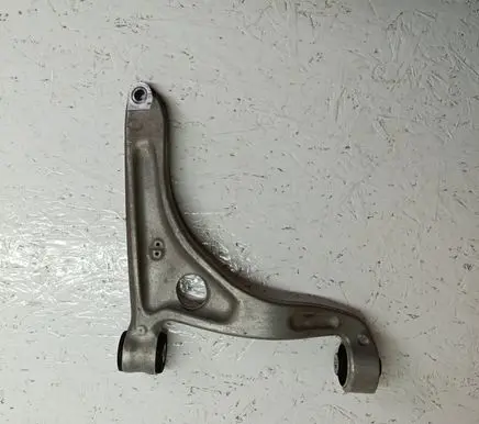 Volkswagen Multivan T7 Front control arm 7T0407152B