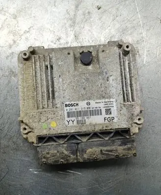 Ford Galaxy Engine control unit/module 0281011915