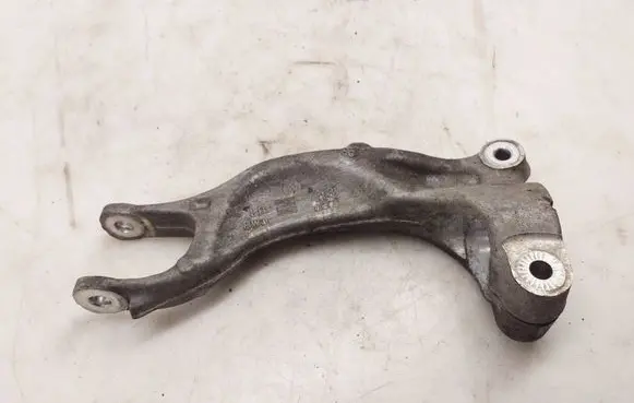 Audi A5 Lower shock absorber bracket 8W0037