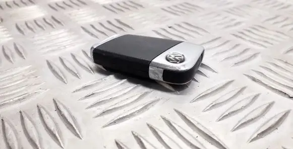 Volkswagen PASSAT B8 Ignition key/card 3G0959752BC 490A8W30