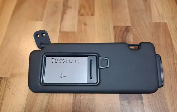 Hyundai Tucson TL Sun visor