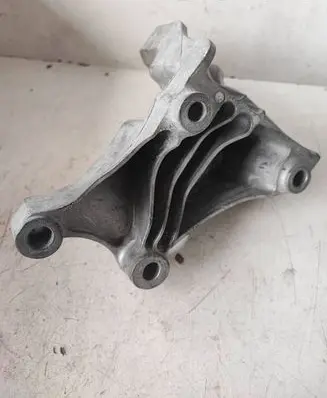 Ford Mustang VI Engine mounting bracket FR3C6037CA A64RB